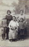 Julijana sa decom, 1919.