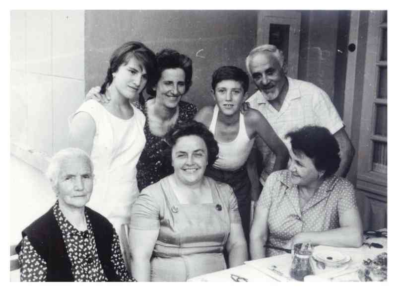 Grupna fotografija Niketica u Kruševcu, ~1965.